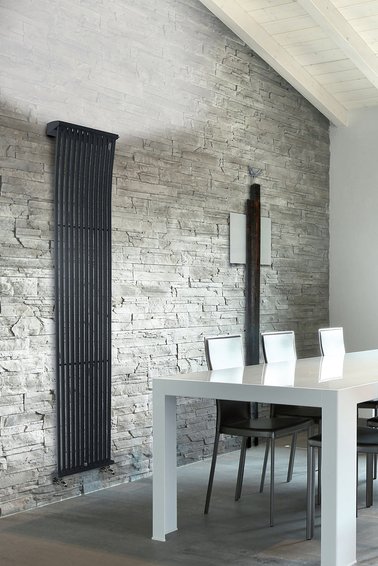 Radiateur noir design Kuadrum Up