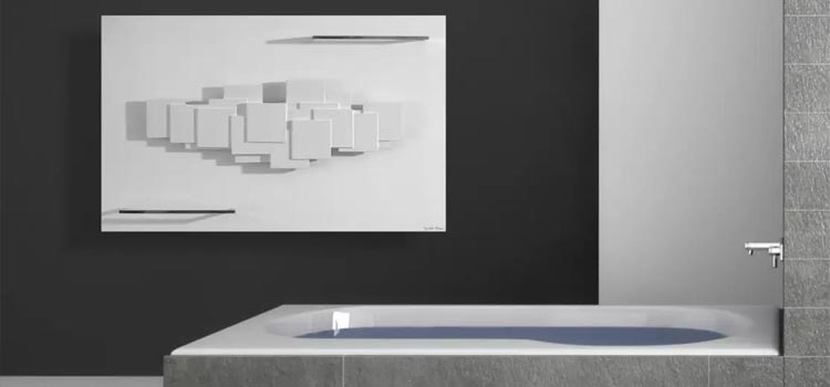 Salle de bain design avec sèche-serviettes intégré dans un tableau décoratif