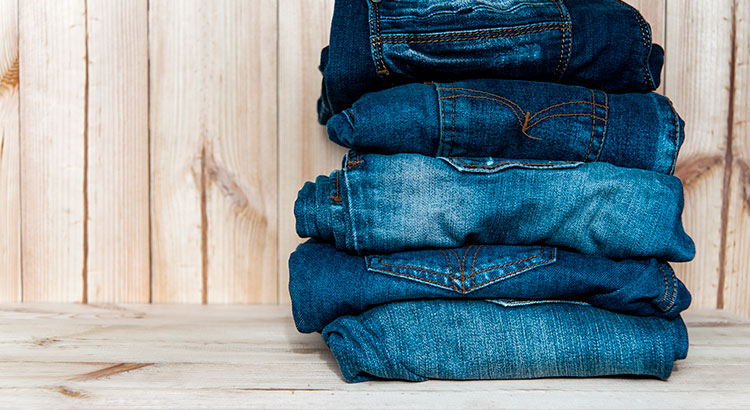 pile de jeans pl