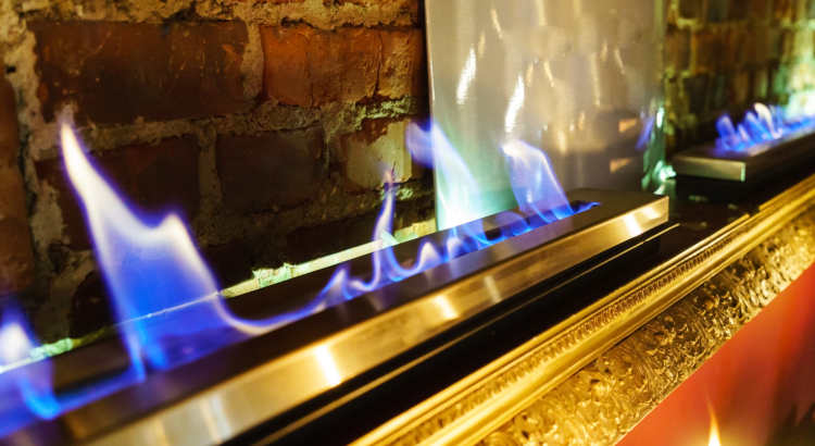 Vue rapprochée en cheminée à éthanol