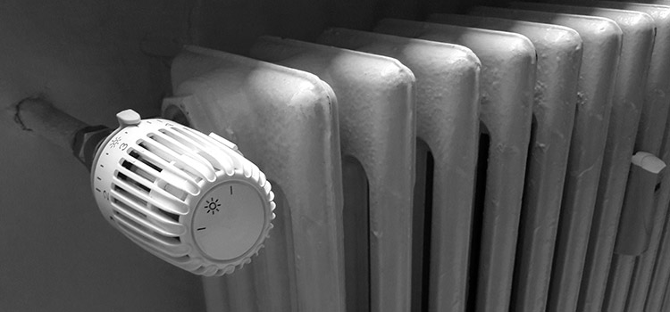 radiateur en fonte avec thermostat réglable